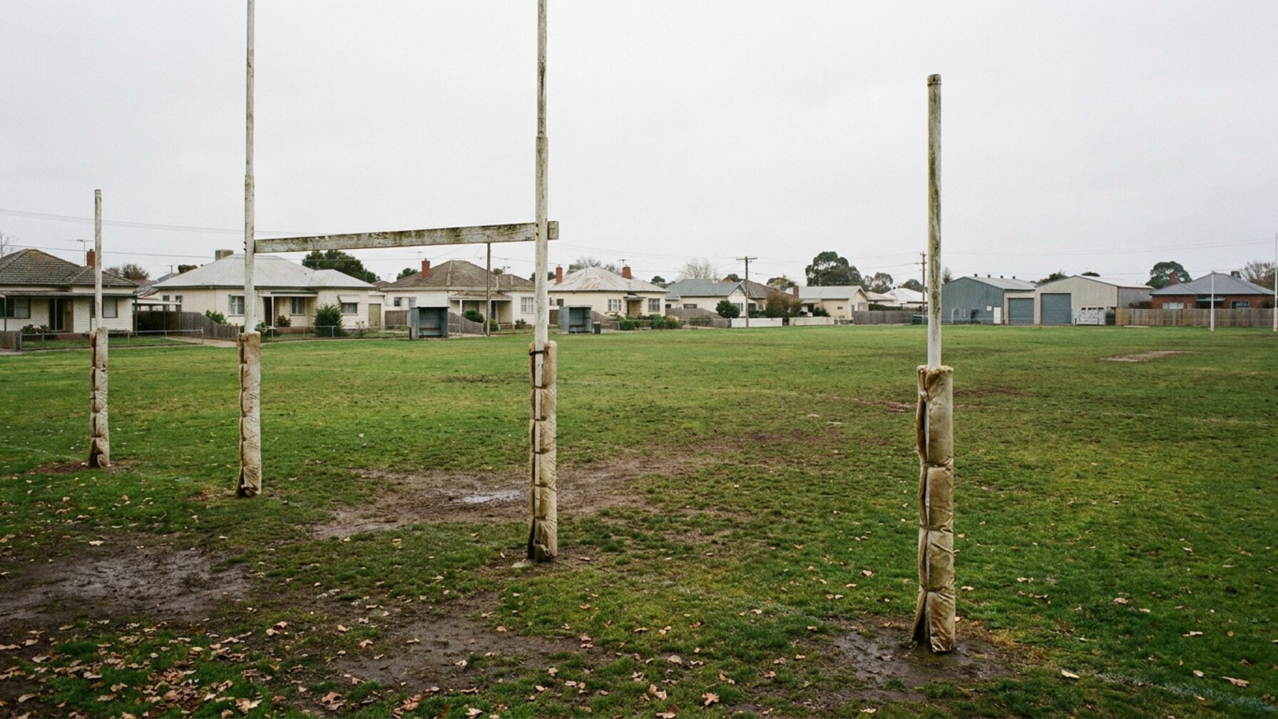 Geelong High athletes enter Bellarine District athletics contests
